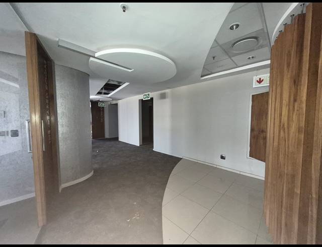 802M² OFFICE TO LET IN SANDTON CENTRAL